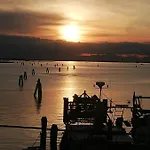 Апартаменты Sunset House *