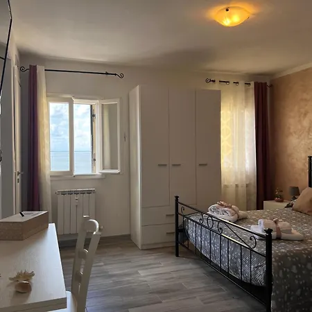 Sunset House Apartment